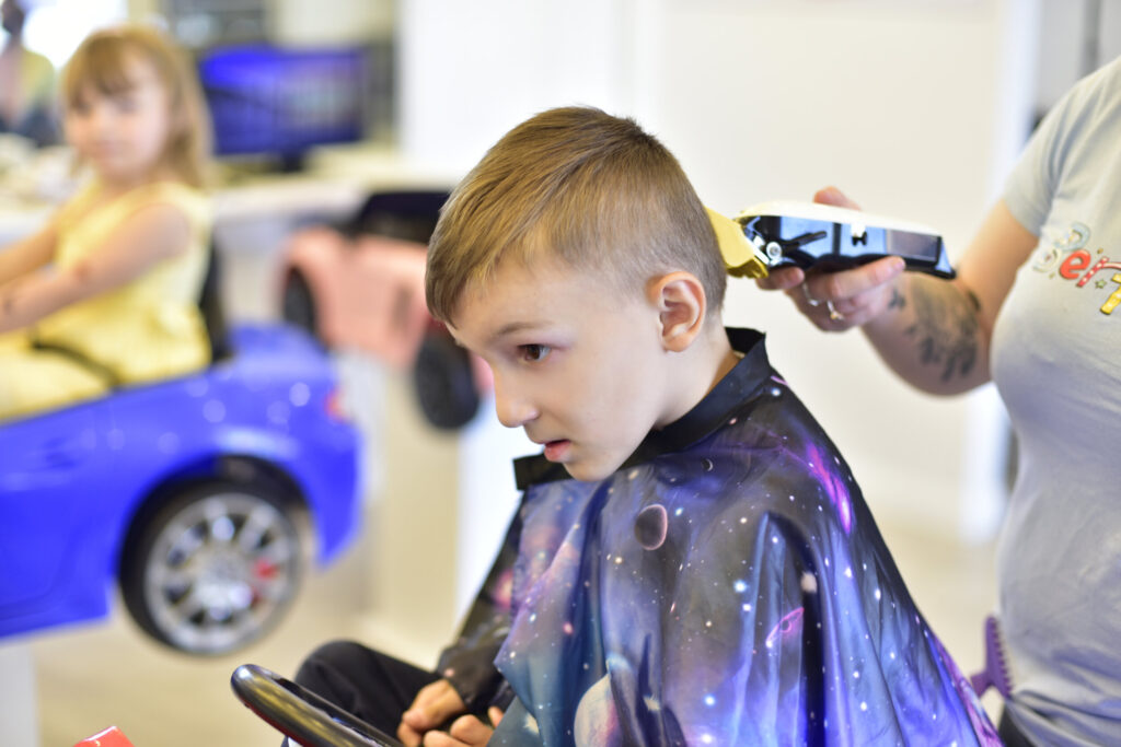 child friendly hairdressers near me